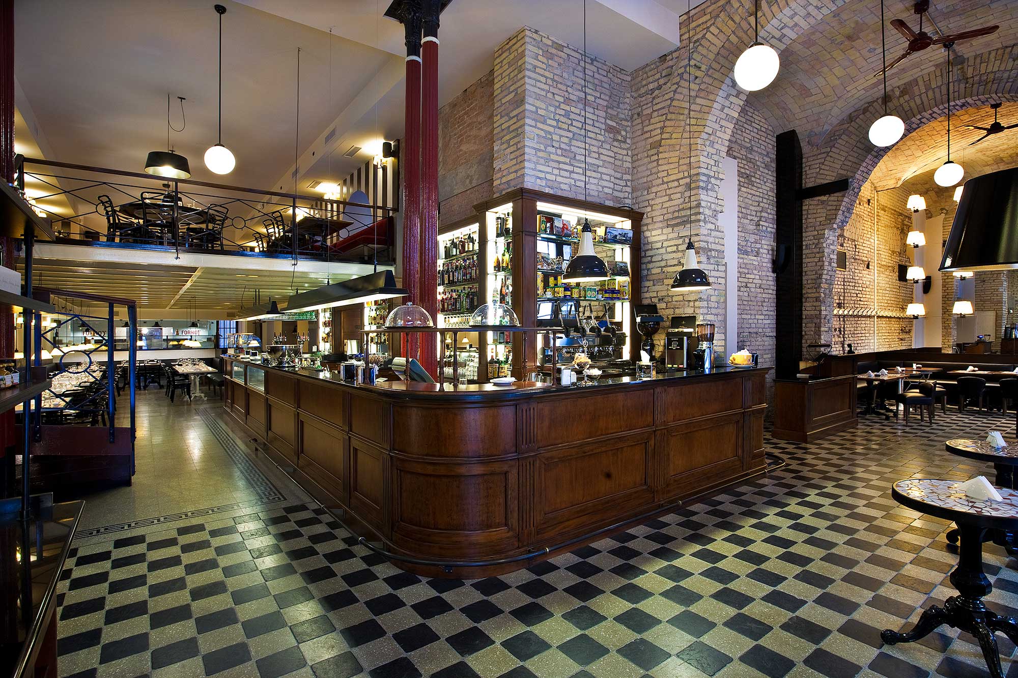 Design Planet | Splendor Parthenopes